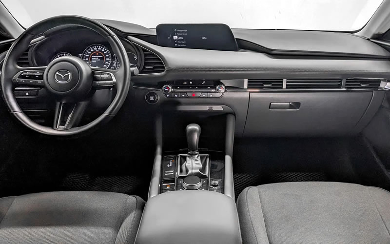 Mazda3 BP 2019 года, интерьер