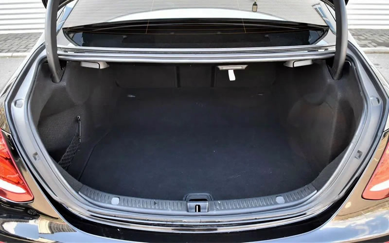 E-Class W213 2019 года, багажник