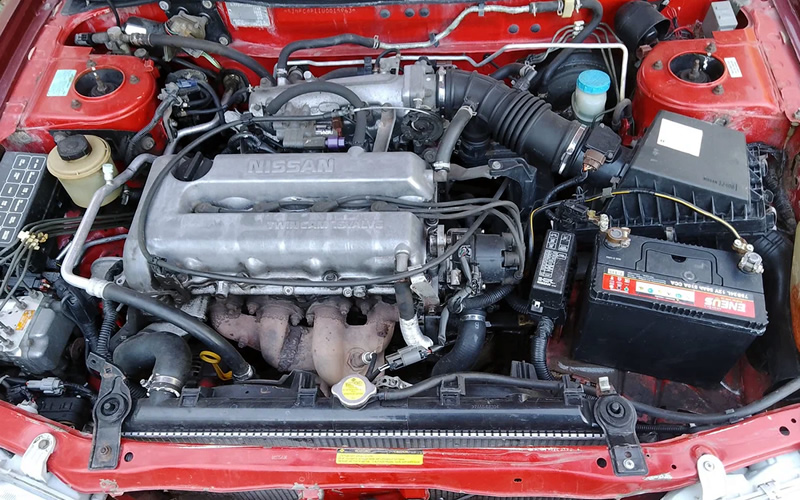 Primera P11 2000 года, двигатель