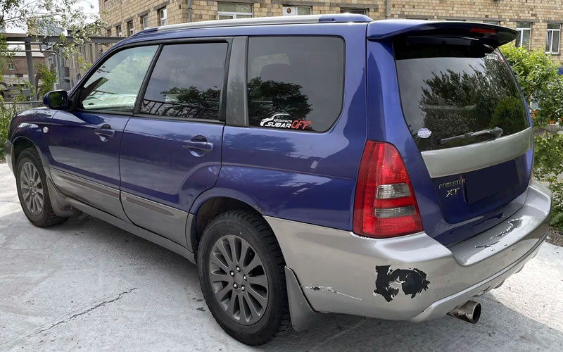 Forester SG 2002 года, вид сзади