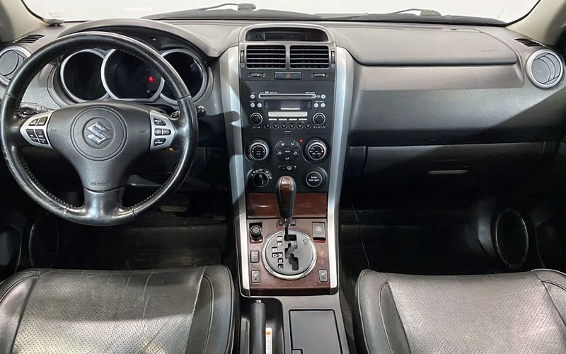 Grand Vitara JT 2009 года, интерьер