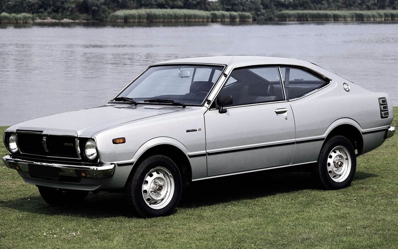 Corolla E50 1976 года, лифтбек