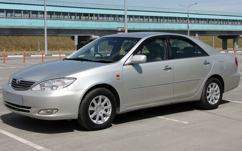 Camry XV30 2003 года, вид спереди