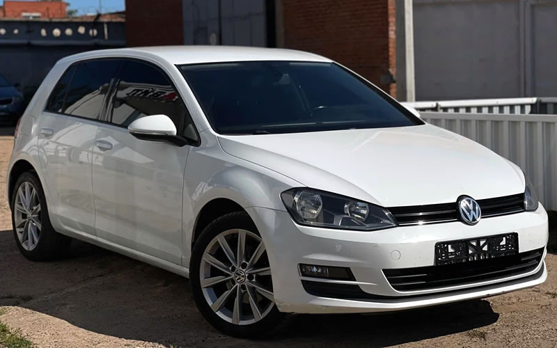 Golf Mk7 2013 года, хэтчбек