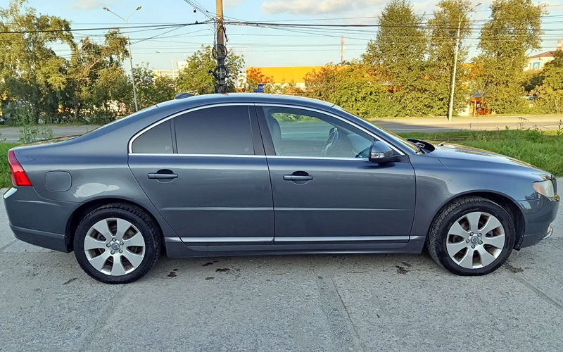 Volvo S80 II 2007 года, вид справа