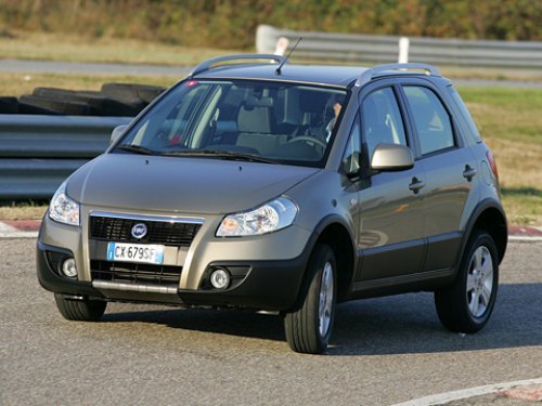 У Suzuki SX4 есть брат-близнец из модной Италии.…