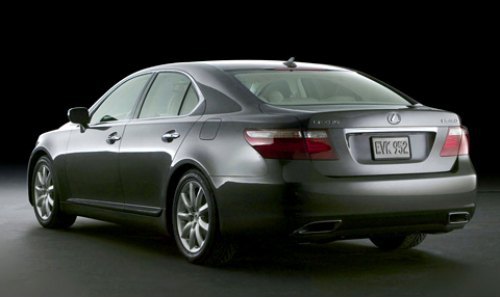 Lexus тяжело бороться с завоевавшими себе имя…
