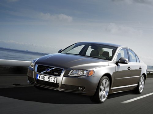 Предыдущий S80 удостоился в 1998 году почётного…