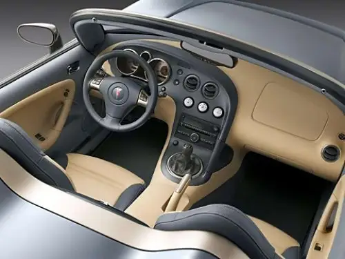 Pontiac Solstice выхватил премию за лучший…