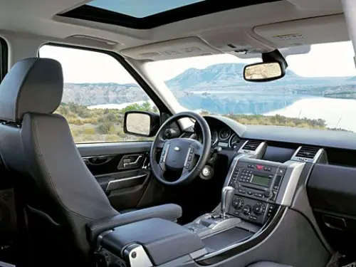 К счастью, даже на Западе Range Rover принадлежит…