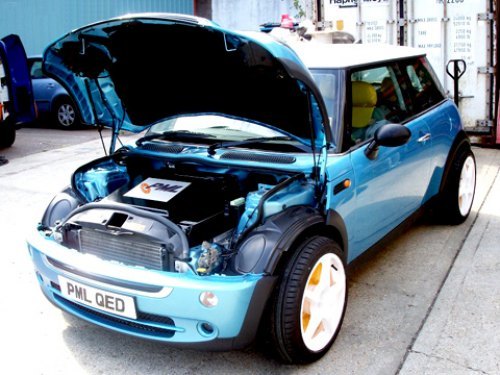 Под капотом у Mini QED — 26-сильный бензиновый…