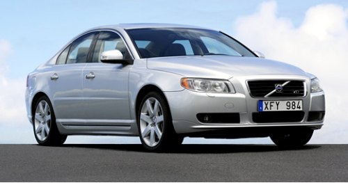 Строгий, спокойный и консервативный Volvo S80…