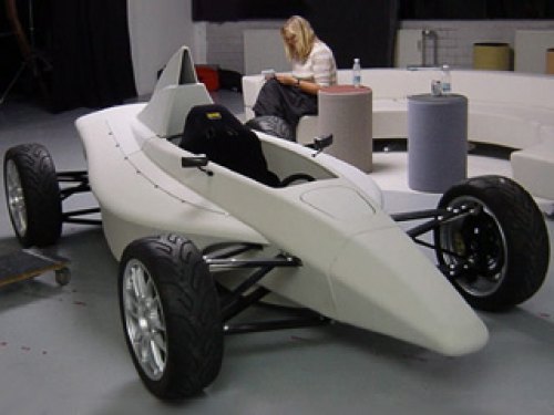 Первый экземпляр суперкара RoadRazer уже почти…