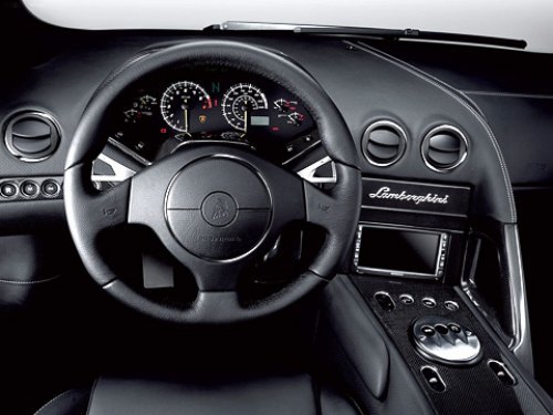Интерьер Murcielago LP640 Roadster — полная копия…