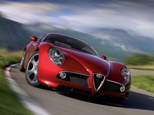 400-сильная Alfa Romeo 8C Competizione — лакомый…