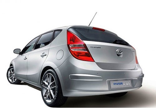 Hyundai i30 по сравнению с Cee'd выглядит более…