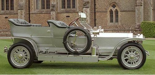 Этот автомобиль — единственный Rolls-Royce,…