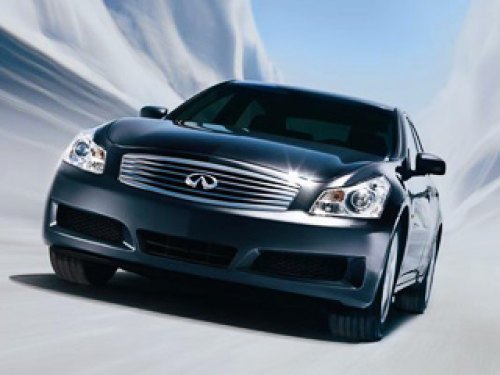 Спереди G37 будет в точности повторять седан G35,…