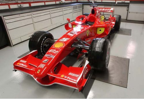 Цвет у Ferrari остался тем же, цели тоже: победа…