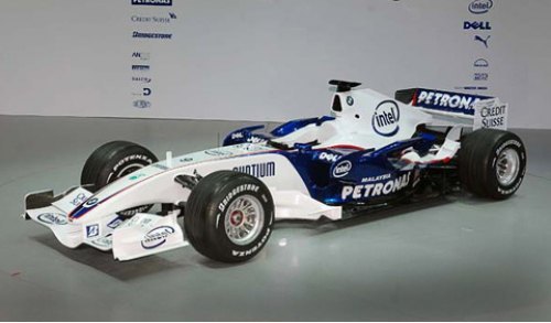 У BMW все стабильно: те же цвета, те же спонсоры,…