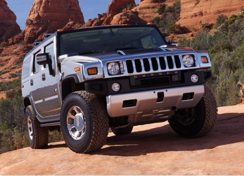 Внешне большой Hummer почти не изменился,