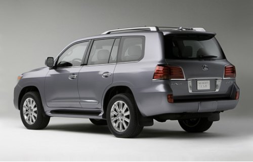 Первым выстрелил Lexus LX 570,