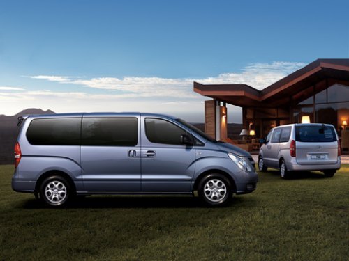 Новый Hyundai H-1 по сравнению со старым немного…