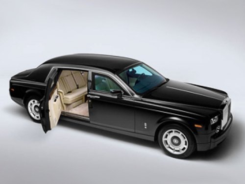 Теперь Rolls-Royce Phantom настолько же…