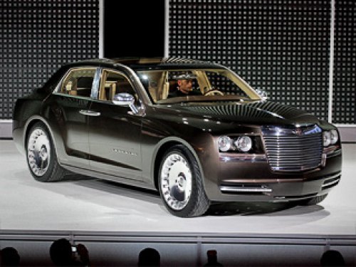 Огромный седан Chrysler Imperial отличается очень…