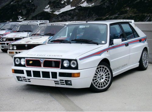 Выпуском 310 эксклюзивных Lancia Delta HF…