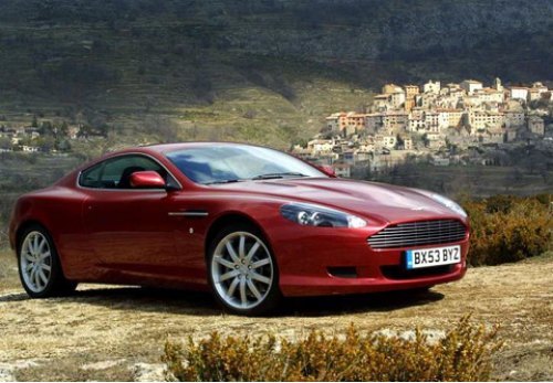 Английский красавчик Aston Martin DB9 манит…