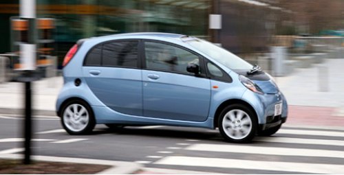 Миниавтомобильчик Mitsubishi i получил признание…
