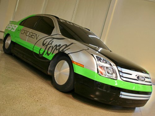 Ford Fusion Hydrogen 999 с водородным «сердцем»…