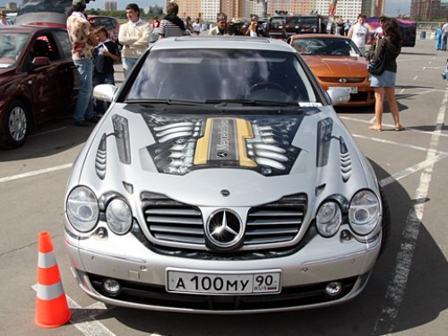 Владелец этого Mercedes CL выставил напоказ…