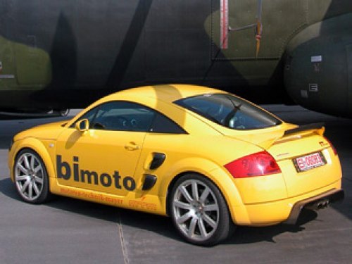 Эта бешеная двухмоторная Audi TT разгоняется до…