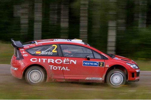 Даниэль Сордо никак не может помочь Citroen…