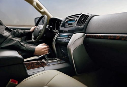 Land Cruiser — серьезный автомобиль для серьезных…