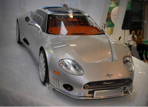 Голландские суперкары Spyker продаются и у нас.