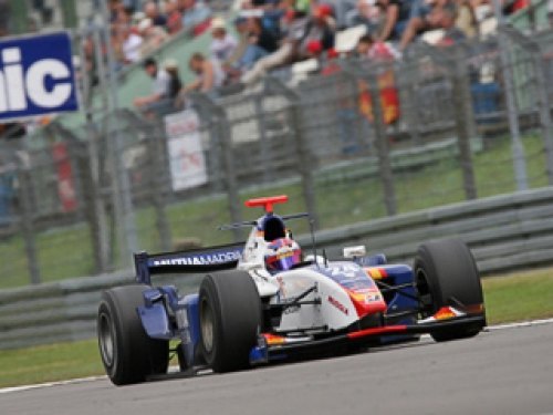 Если Виталий Петров продолжит выступления в GP2 и…