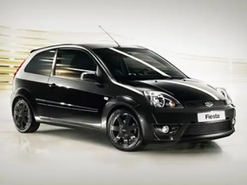 В дополнение ко всему чёрному Ford Fiesta Black…