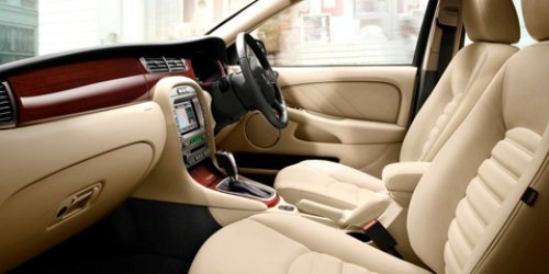 Для X-Type 2008-го модельного года интерьерщики…