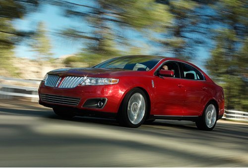 Создатели Lincoln MKS сообщают о новой, полностью…