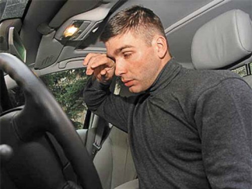Мерседесовская Attention Assist с дрёмой борется…