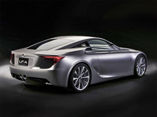 Видимо, не зря Lexus LF-A провёл на Нордшляйфе…