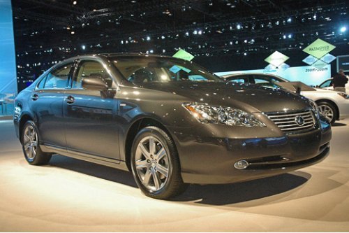 Lexus ES хорошо известен американцам, а вот в…