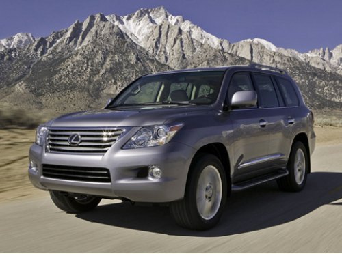 Привод у Lexus LX 570 всегда постоянный полный с…