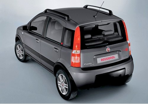Каждая из Fiat Panda 4×4 Rossignol укомплектована…