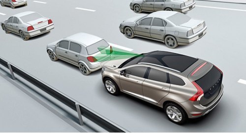 Система City Safety способна распознать опасное…