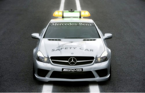 Кстати, к сезону-2008 обновили еще и safety car.…