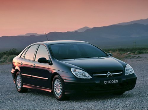 Citroen C5 дебютировал в 2001 году и пришел на…